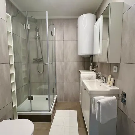 Hot Tub Bei Move2stay Apartment Thaur