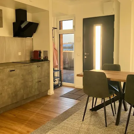 Hot Tub Bei Move2stay Apartment *