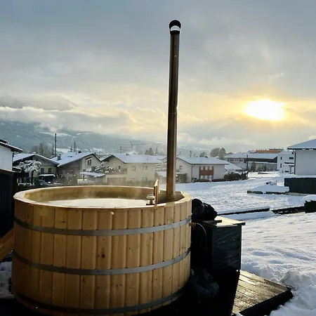 Apartment Hot Tub Bei Move2stay