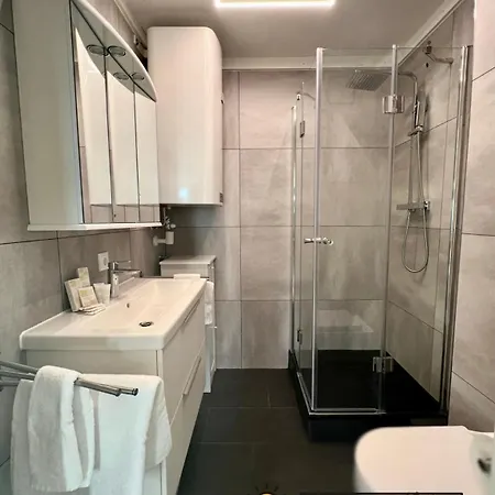 Garden Bei Move2stay Thaur